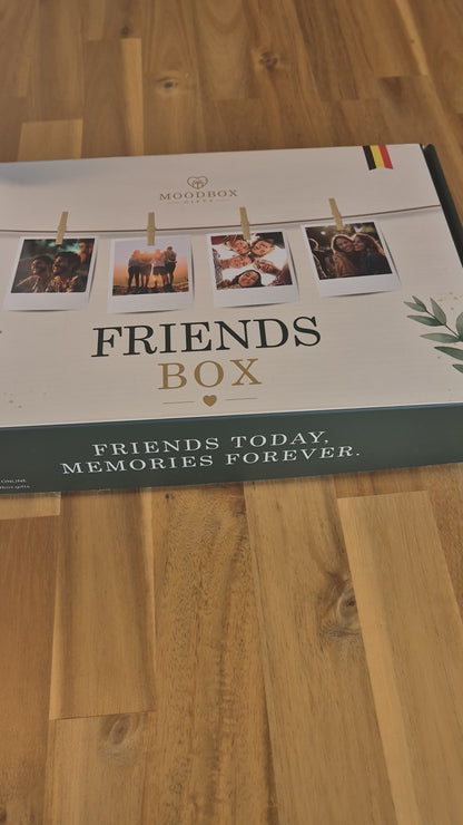 Moodbox Friends Gift Box with Belgian chocolate, premium coffee, tea and delicious sweet treats, beautifully packed with a personalized message card. A thoughtful gift for a best friend, close friend or someone who deserves a special surprise, with delivery across Europe.