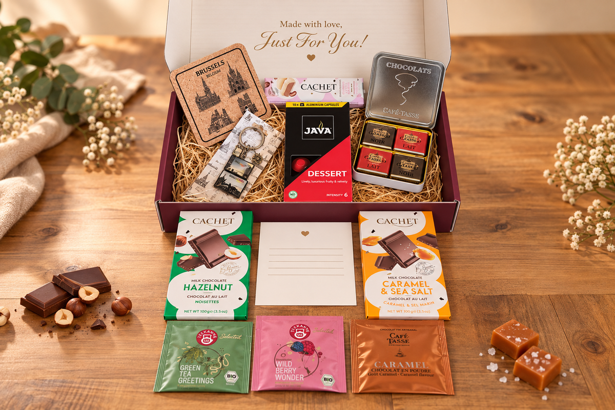 Moodbox Gift Box featuring Belgian chocolate, premium coffee, tea and carefully selected Belgian-style sweet treats, presented in an elegant gift box with a personalized message card. A premium Belgian gift experience for family, friends, clients or international recipients, with delivery across Europe.